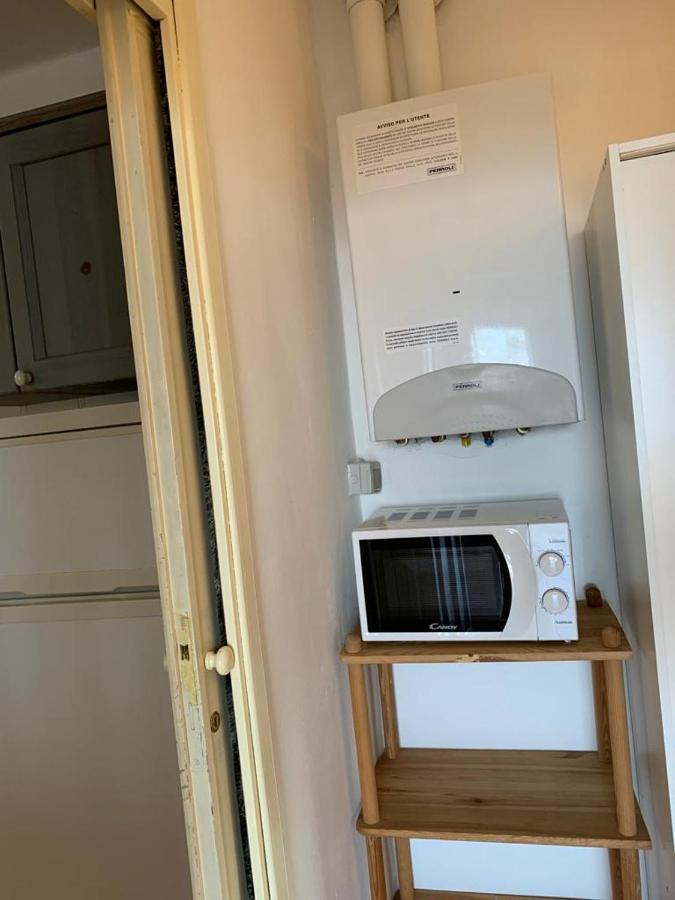 Casa Lisetta, 3-Room Apartment With Lake View Torri Del Benaco Dış mekan fotoğraf