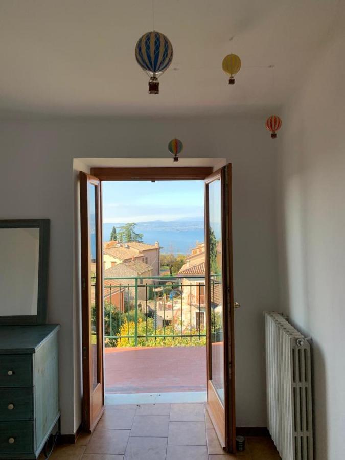 Casa Lisetta, 3-Room Apartment With Lake View Torri Del Benaco Dış mekan fotoğraf
